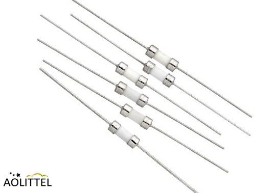 PWB equivalente o THT di Schurter SPT che monta il fusibile ceramico 125V 100mA-12A della metropolitana della cartuccia lenta del colpo di 3.6x10mm