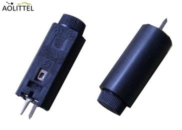 Supporto cilindrico PTF-45 del fusibile del PWB di verticale 5x20mm di Shocksafe 10 amp 250 volt con il coperchio a vite 10 millimetri di gioco di Pin