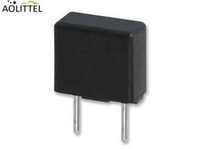 fusibile 50mA-10A del colpo veloce rapido Subminiature del quadrato nero di 8.4x8.4x4mm piccolo micro con la valutazione 300VAC