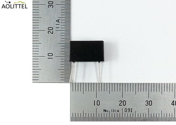 Accoppiatore ottico lineare analogico conduttivo WDYJ-0202 della foto della immersione dell'incrocio 4Pins della st Vactrol LCR-0202 con tensione di andata 2.5V
