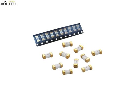 Fusibile ad azione ritardata SST1315 del supporto SMD della superficie approvato UL di serie di 300V 3.15A 2410 per illuminazione del LED