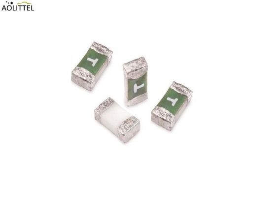0603 fusibili di superficie molto Rapido agenti sottili del supporto del film di dimensione con la valutazione del 250mA-8A 63VDC 32VDC