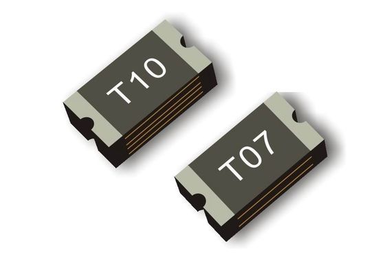 Fusibile Resettable di scatenamento veloce 1206 50mA 60V del supporto della superficie dei dispositivi del polimero ptc dello stato solido SMD per l'Assemblea automatizzata