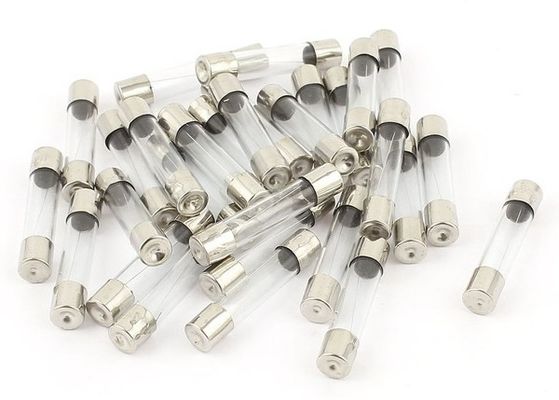 fusibile sostituto veloce 6.3Amp 250VAC 125VAC della metropolitana di vetro dell'automobile del colpo rapido di 6.35x30mm per la clip in-linea del supporto del fusibile del supporto del PWB