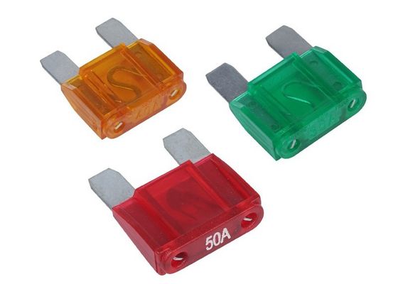 Rosso automatico del fusibile 10A 32V della lama di ATC di ATO di stile automobilistico standard del Regular 19x19x4mm per l'adattatore automatico del rubinetto del supporto del fusibile