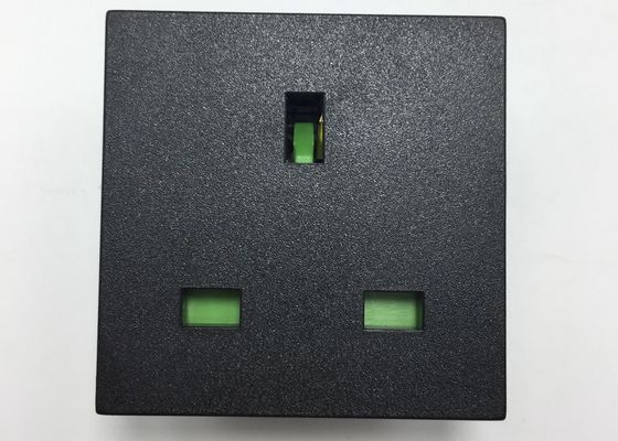 Il BSI ha approvato le spine dell'incavo RB-02 dello sbocco 3 di Palo 13A 250V di parete di potere BRITANNICO femminile britannico del pannello e gli incavi elettrici BS 1363