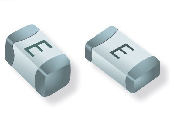 SB ceramico 1206 dei fusibili 12H1500D 32V dell'alto di afflusso di Withstand del ritardo della superficie chip ad azione ritardata corrente del supporto 5A