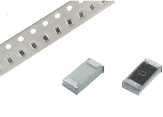 il tipo il fusibile ceramico 0603 di 1.6x0.8x0.8mm CQ06LF del chip della cartuccia 3 amp 32Vdc digiuna fusibile di superficie sostituto del supporto