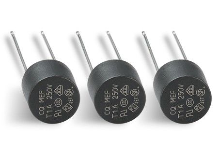 VDE del MEF Subminiature 001 F1A 250V 8.35x7.7mm del fusibile del cappuccio di plastica cilindrico sostituto veloce con il pacchetto alla rinfusa del nastro
