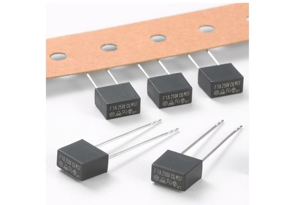 Fusibile MSF 005 F5A 250V 8.35x7.7mm del colpo veloce termoplastico nero al piombo radiale del pacchetto delle munizioni del VDE CSA dell'UL micro