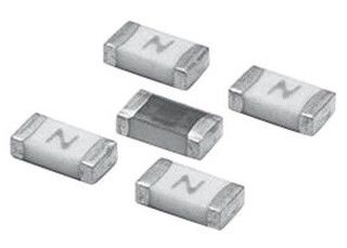 amp del fusibile CQ06LT 32V 1-8 del dispositivo SMD del supporto della superficie di intervallo di afflusso del pacchetto ceramico del chip di 1.6x0.8 millimetro 0603 alto per la prova Equi