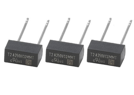 Micro UL del fusibile 8.35x5x3.95mm 2A 250V 300V 400V TUV CQC KC PSE di MMT di serie di plastica della scatola del cavo radiale più sottile del ritardo